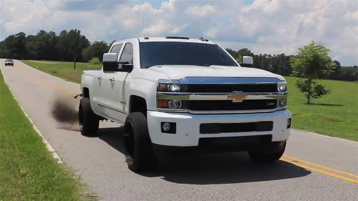 Is It Illegal to Delete a Diesel Truck in the United States?